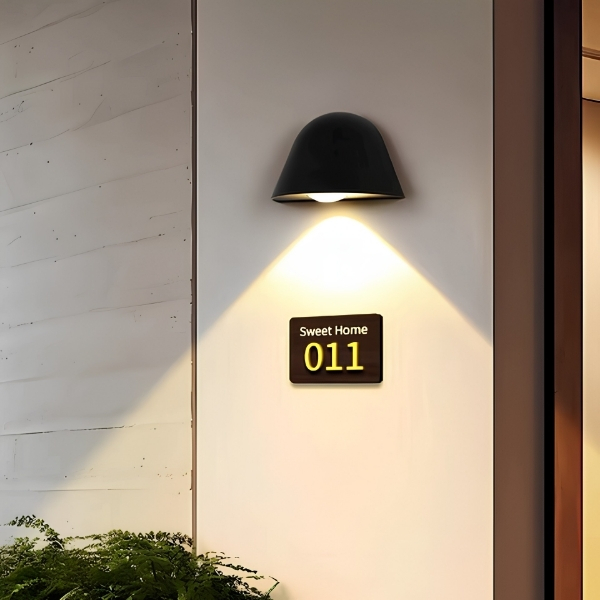 Cyra| Pleat Outdoor Wall Light | Aluminium | CY8109